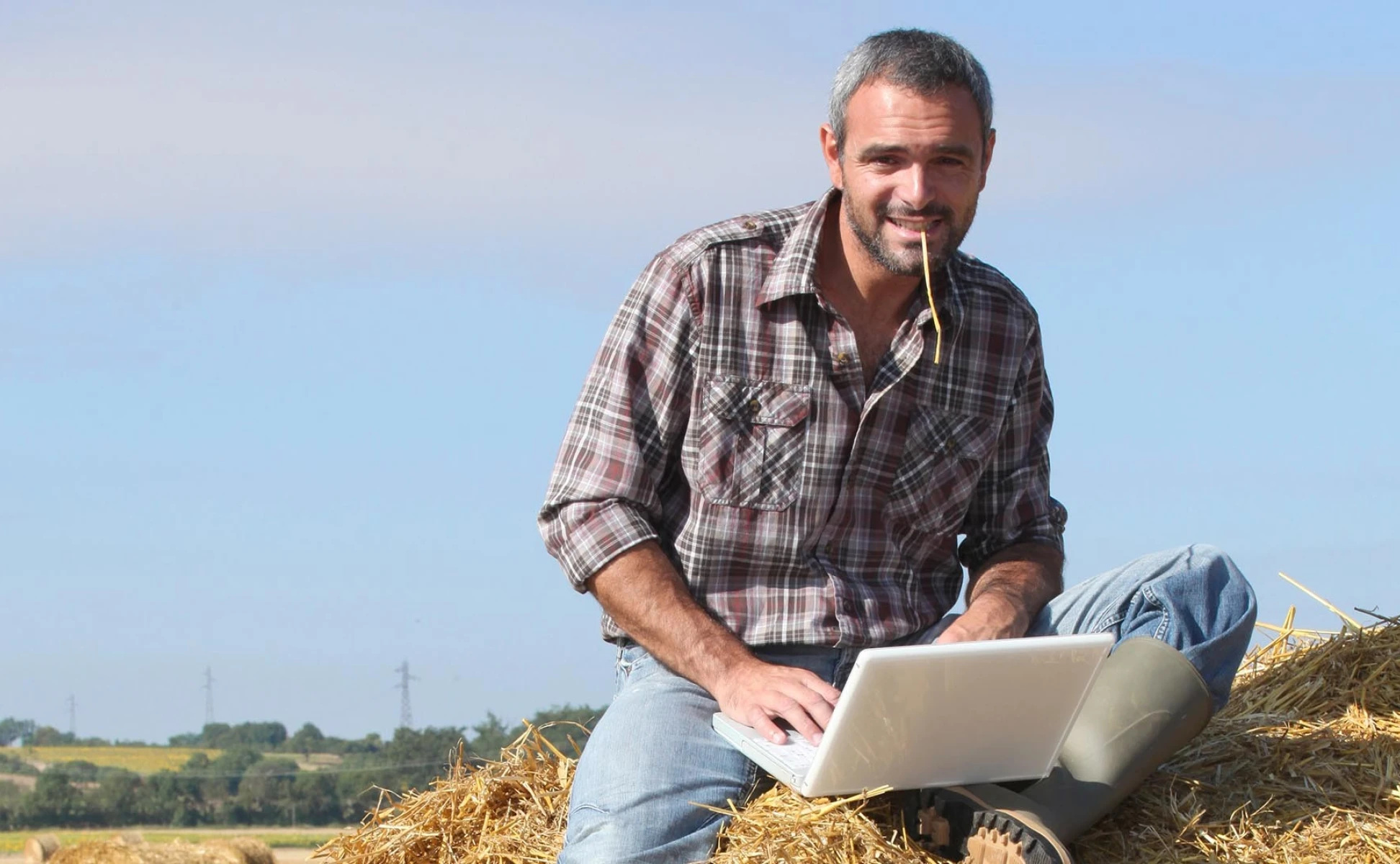 Darījums starp uzņēmumu un fizisko personu