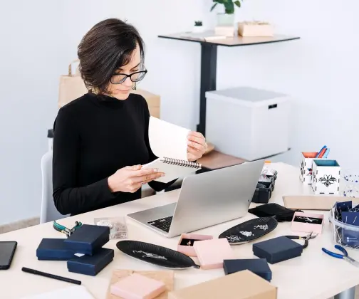 Kā piemērot PVN, tirgojoties "Etsy", "Amazon" un citās platformās?