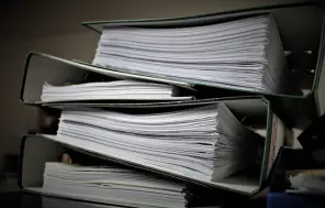 Plāno samazināt administratīvo slogu nacionāli nozīmīgu kapitālsabiedrību darījumos