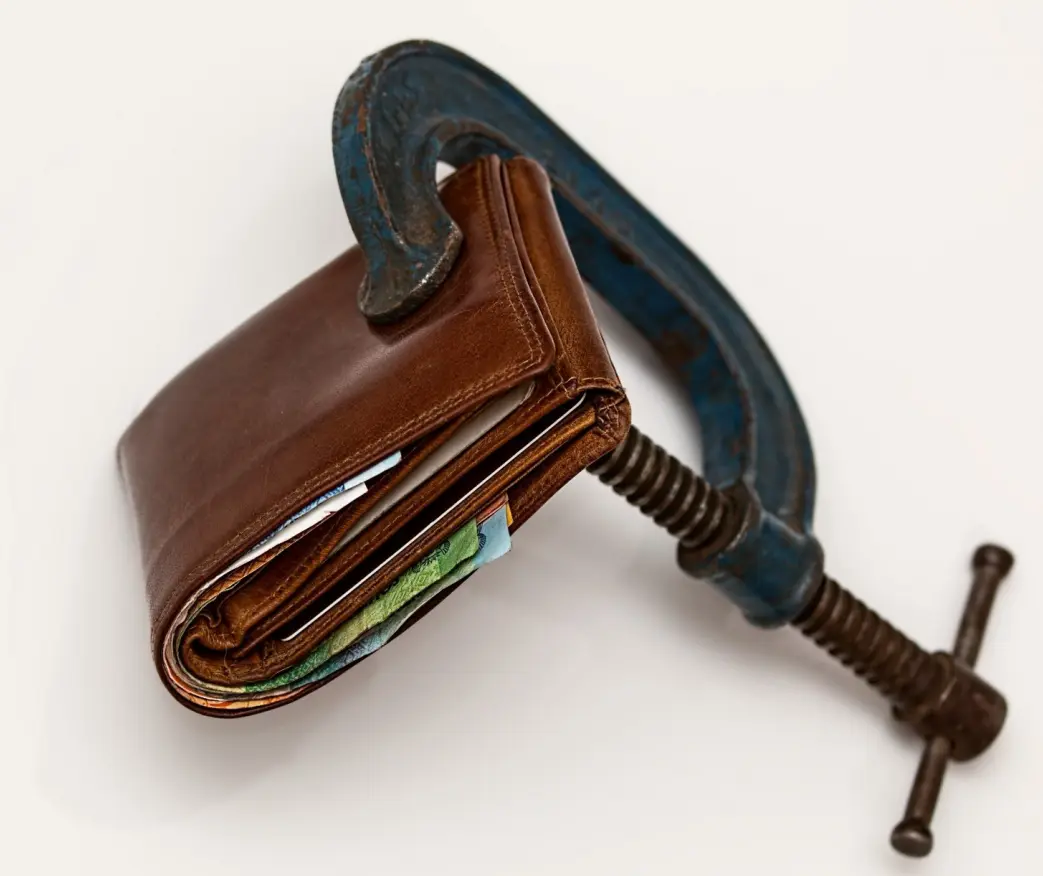 PTAC bez maksas konsultēs par to, kā nepieļautu parādu pieaugumu, līgumsodu vai parādu piedziņu