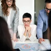 Jauns likumprojekts paredz darba devējiem pienākumu pamatot algu atšķirības vai tās novērst