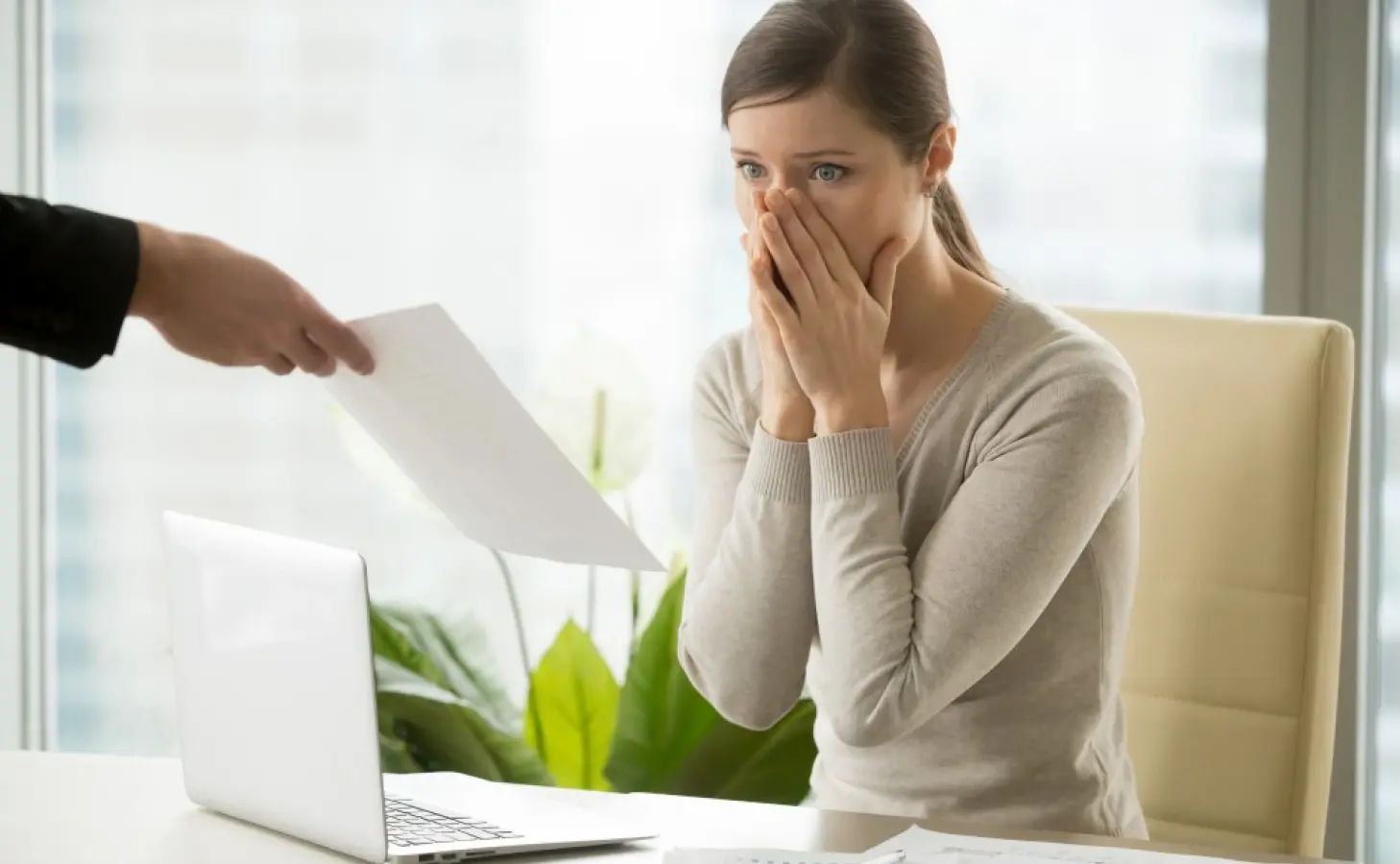 Darba devēja tiesības uzteikt darba līgumu ar vairākiem secīgiem uzteikumiem