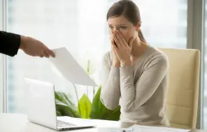 Darba devēja tiesības uzteikt darba līgumu ar vairākiem secīgiem uzteikumiem