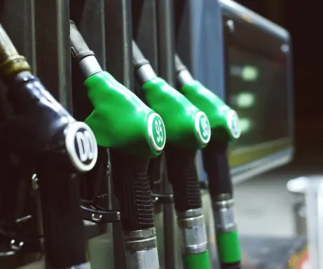 No 1. aprīļa uz laiku samazinās akcīzes nodokļa likmes dīzeļdegvielai