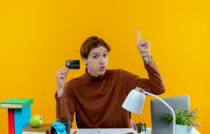 Ātro kredītu sniedzēji varēs reklamēties, bet ar stingriem nosacījumiem