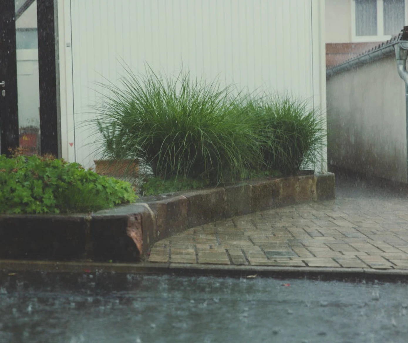 Vai pašvaldības uzņēmuma sniegtajiem lietus ūdens apsaimniekošanas pakalpojumiem ir jāpiemēro PVN?