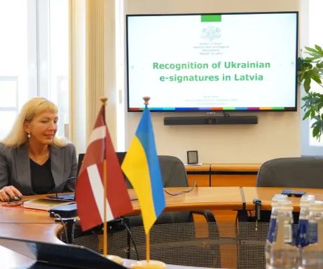 Latvijā juridiski spēkā ir Ukrainas e-paraksts
