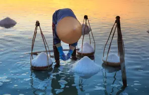 Zemu nodokļu vai beznodokļu valstu un  teritoriju saraksts, kas stājas spēkā no 1. aprīļa