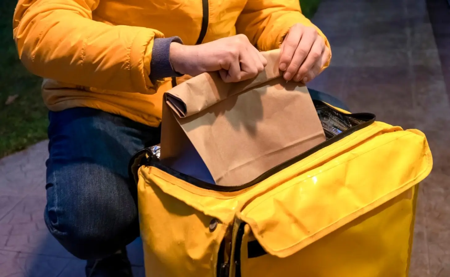 Investori iebilst pret rosinājumu ārzemnieku grupām liegt tiesības strādāt kā pašnodarbinātām personām