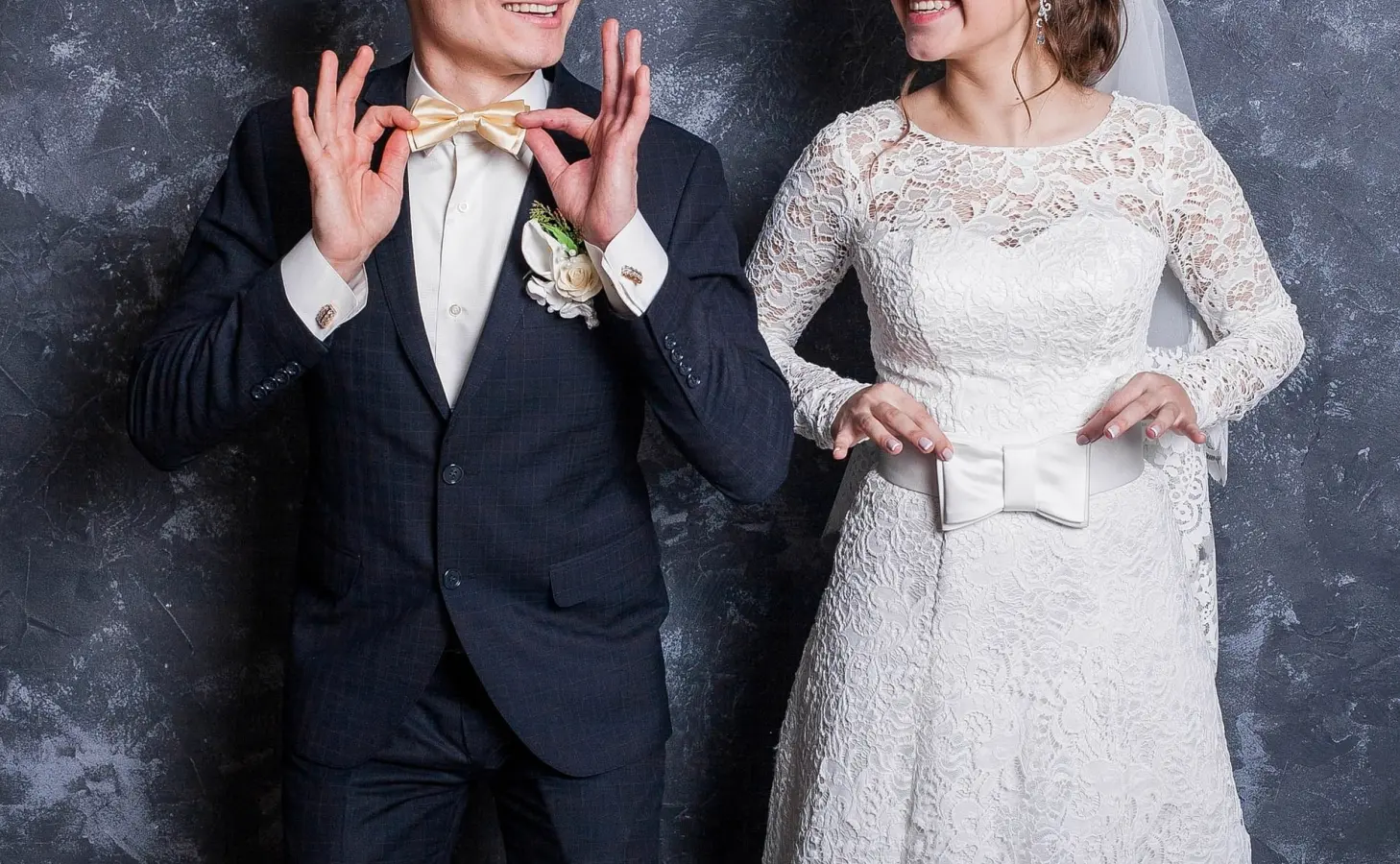 Rosina dāvinājumus no laulātā pirmās pakāpes radiniekiem un pirmās pakāpes radinieka laulātā neaplikt ar nodokli