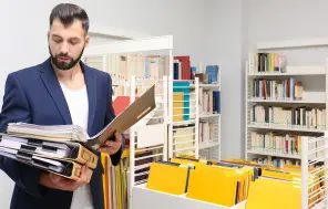 Vai darba devējs var pieprasīt iesniegt bērna dzimšanas apliecības kopiju?