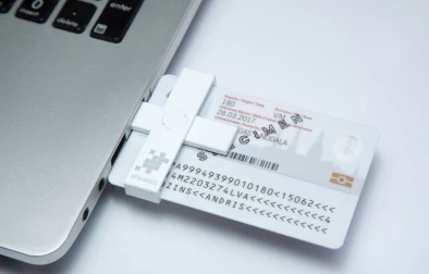 eID karti varēs izmantot arī attālināta kvalificēta elektroniskā paraksta radīšanai