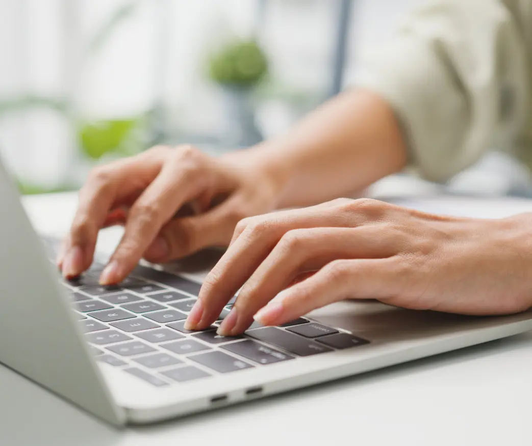 Vai darba devējs drīkst aplūkot darbinieku darba e-pastus?