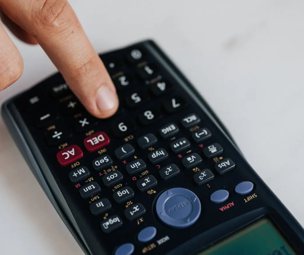 Par debitoru parādiem un nodokļu parādiem, kas veidojas saistībā ar notikumiem Ukrainā