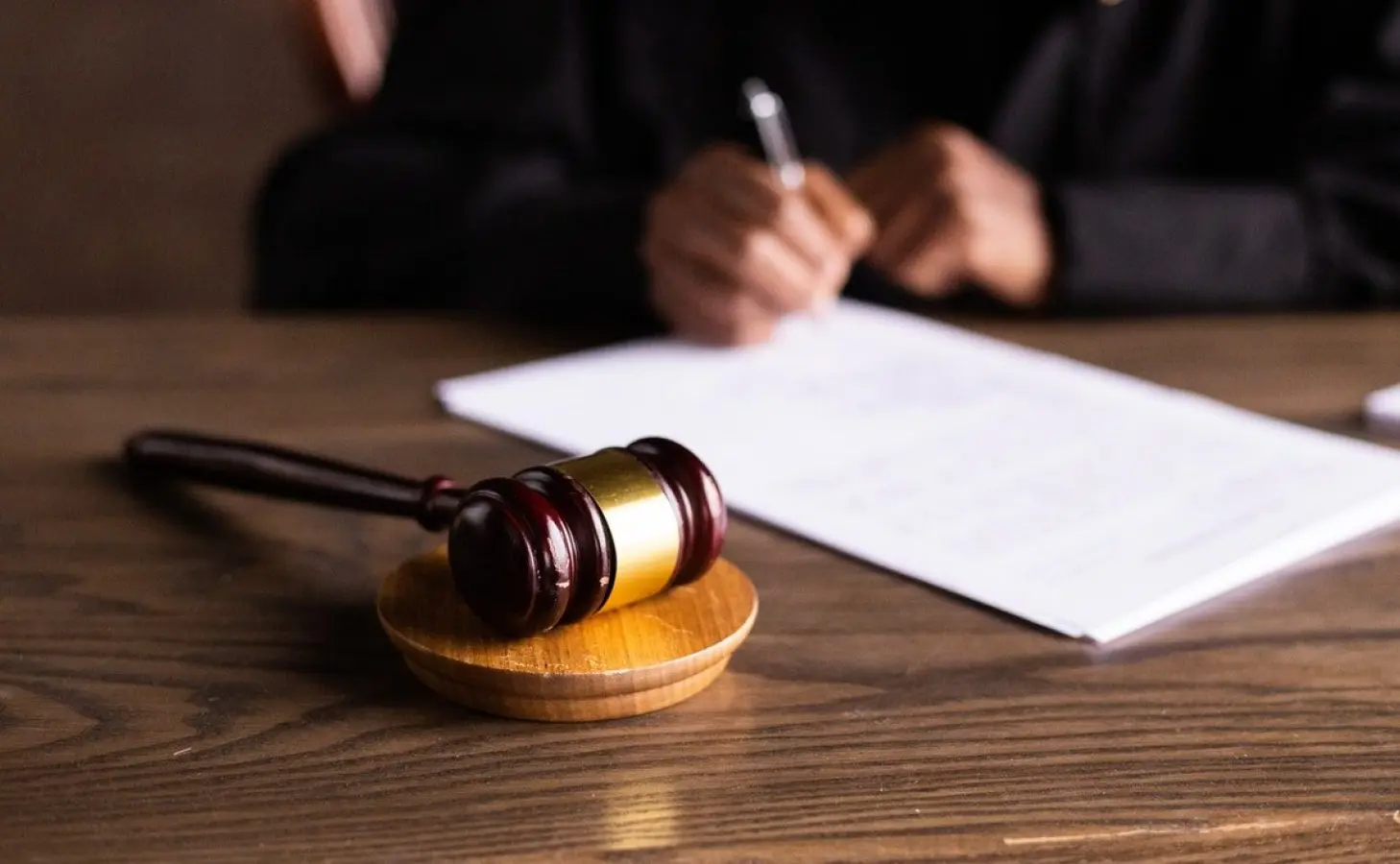 Lieta, kurā uzņēmuma grāmatvede atzīta par vainīgu kā noziedzīga nodarījuma atbalstītāja, būs jāskata vēlreiz