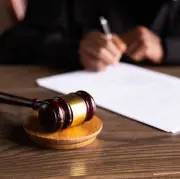 Lieta, kurā uzņēmuma grāmatvede atzīta par vainīgu kā noziedzīga nodarījuma atbalstītāja, būs jāskata vēlreiz