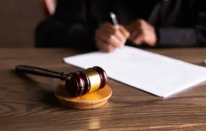 Lieta, kurā uzņēmuma grāmatvede atzīta par vainīgu kā noziedzīga nodarījuma atbalstītāja, būs jāskata vēlreiz