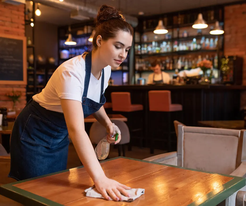 NVA sāk darba devēju pieteikumu pieņemšanu skolēnu nodarbināšanai 2026. gada vasarā