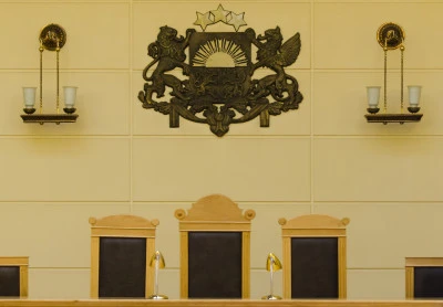 Augstākā tiesa atstāj spēkā pienākumu VID izslēgt personu no riska personu saraksta