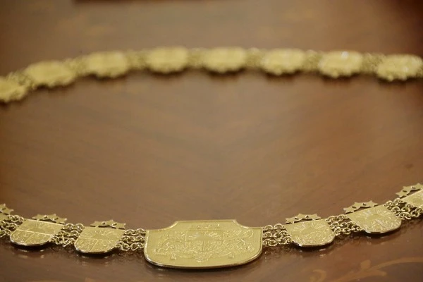 Kam ir tiesības un kā iesniegt pieteikumu Satversmes tiesā