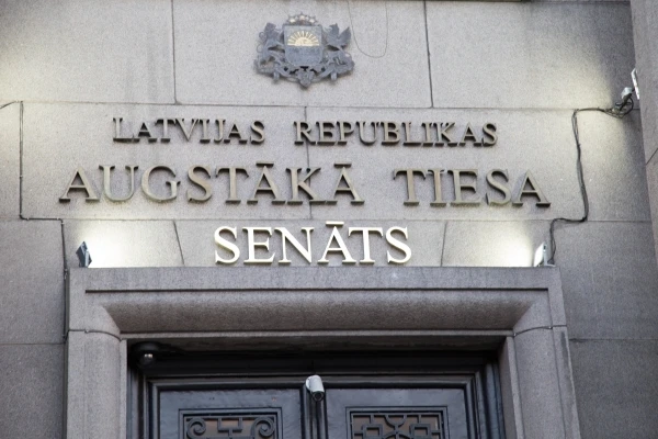 Tiesa konstatē apdrošināšanas stāža aprēķināšanas metodē neatbilstības