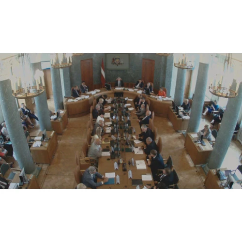 Valdība diskutē par 2017. gada budžeta palielināšanas iespējām