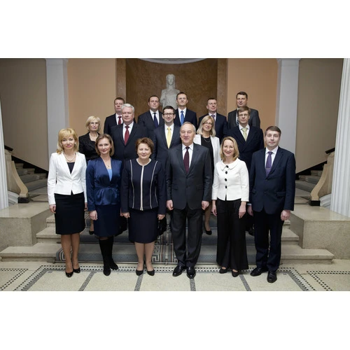 Saeima izsaka uzticību Laimdotas Straujumas izveidotajam Ministru kabinetam