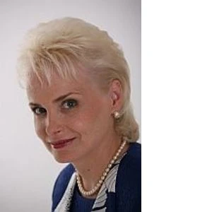 Latvijas pārstāve 2013.gada kalendāram "Sievietes iedvesmo Eiropu" būs Aiva Vīksna