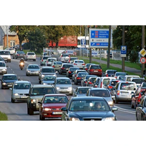 Plāno ieviest starptautisku informācijas apmaiņu par ceļu satiksmes noteikumu pārkāpumiem