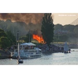 Pašvaldībām plāno piešķirt lielākas iespējas ierobežot mītiņus un gājienus