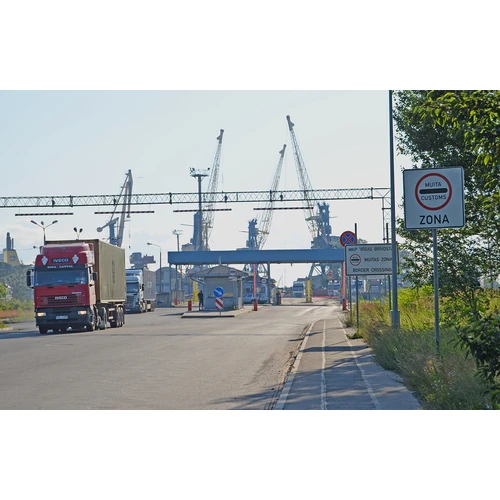 Kad un kā iestāžu un organizāciju preces tiek atbrīvotas no ievedmuitas nodokļa?