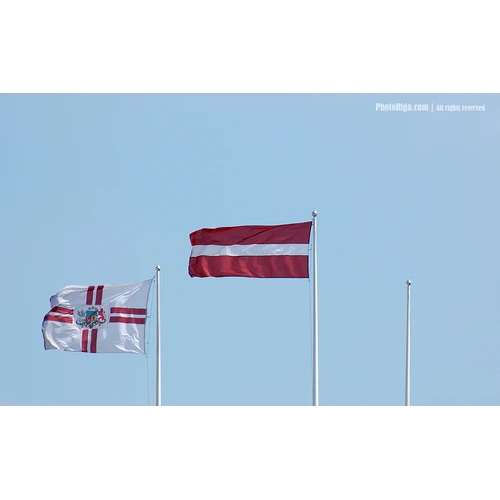 81% Latvijas ekonomiski aktīvo iedzīvotāju atbalsta sociālo garantiju samazināšanu bijušajiem prezidentiem