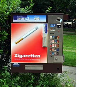 Plāno, ka cigaretes varēs iegādāties tikai no 21 gada vecuma