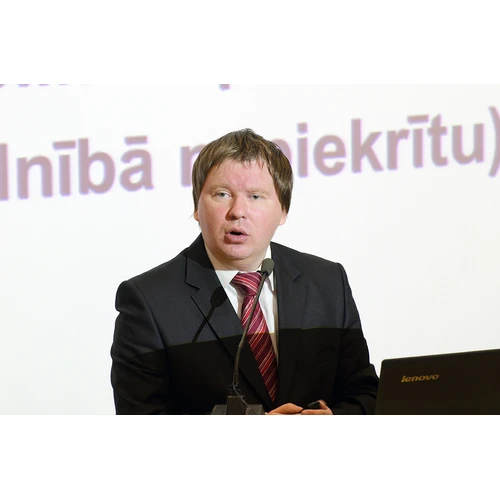 Pētījums: ēnu ekonomika Latvijā gada laikā samazinājusies par 10 procentiem (video)