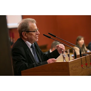 Diskutē par tiešo maksājumu ieviešanu par komunālajiem pakalpojumiem