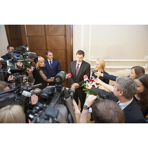 Ievēlēta jauna kultūras ministre un atkārtoti ievēlēts Latvijas Bankas prezidents