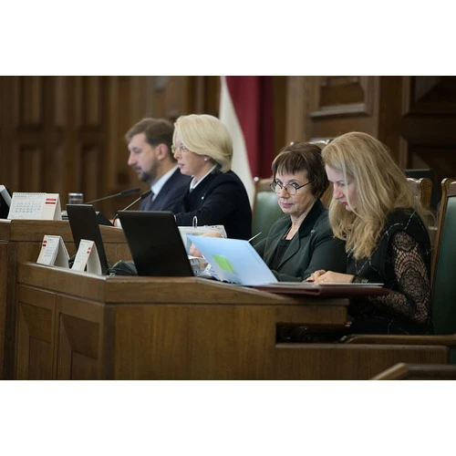 Lems par 2019. gada “pagaidu budžetu”