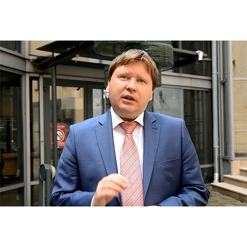 Kā iespējams, ka vienlaikus aug nodokļu ieņēmumi un arī ēnu ekonomika?