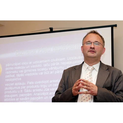 U.Vītoliņš: Projekta pieteikumi Latvijā ir sarežģītāki nekā disertācijas