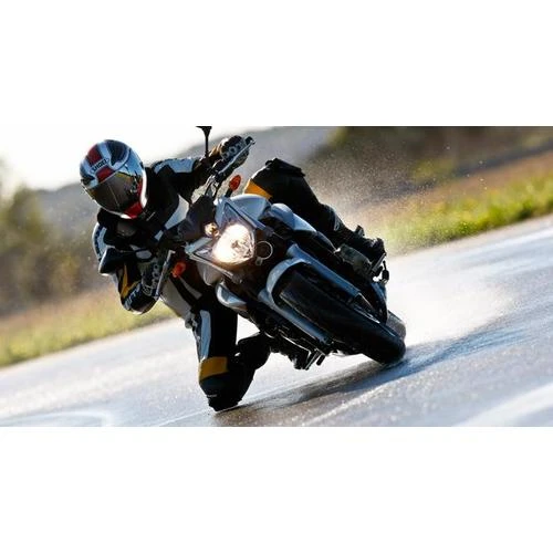 Likums noteic, ka OCTA polises jāiegādājas arī mopēdu un motorolleru īpašniekiem