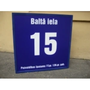Vienkāršos ēku numuru zīmju uzstādīšanu Rīgā