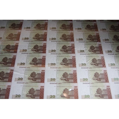 Saeima nobalso par šāgada budžeta izdevumu palielināšanu 88 miljonu latu apmērā