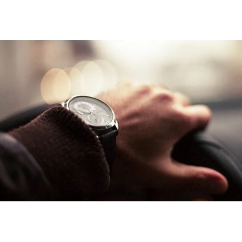 Kādos gadījumos var saņemt uzņēmumu vieglo transportlīdzekļu nodokļa atmaksu?