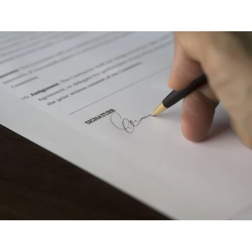 No 1. novembra mainīsies paraksta apliecināšanas kārtība Uzņēmumu reģistrā