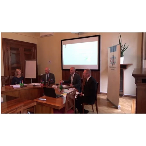 Fiskālās disciplīnas padome brīdina par ekonomikas uzkaršanas draudiem