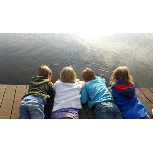 Nākamgad palielinās valsts atbalstu daudzbērnu ģimenēm un apgādnieku zaudējušiem bērniem