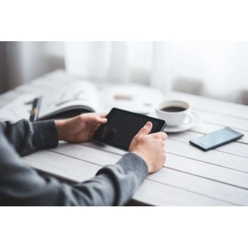 Uzņēmumu pārstāvēttiesīgās amatpersonas var pārbaudīt bez maksas Uzņēmumu reģistrā