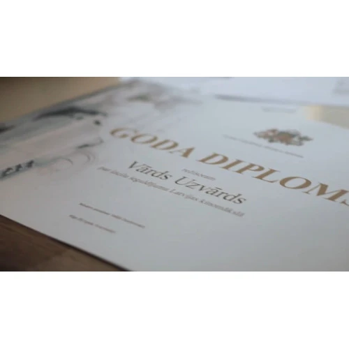 Izstrādāts jauns dizains esošajiem valdības apbalvojumiem - Ministru kabineta Goda diplomam, krūšu nozīmei, Atzinības rakstam un Diplomam