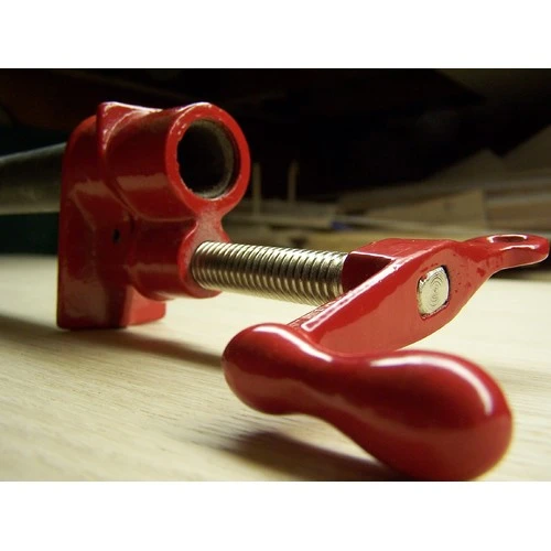 Rīko konferenci un diskusiju par standartu izstrādi un pieejamību