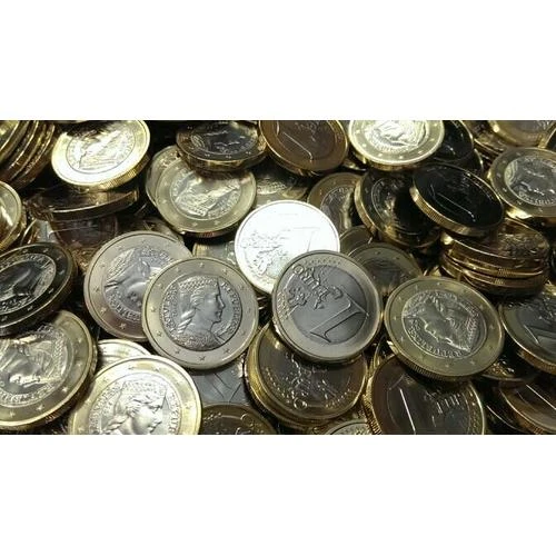 Privātpersonu darījumi skaidrā naudā varēs būt līdz 20 minimālajām mēnešalgām